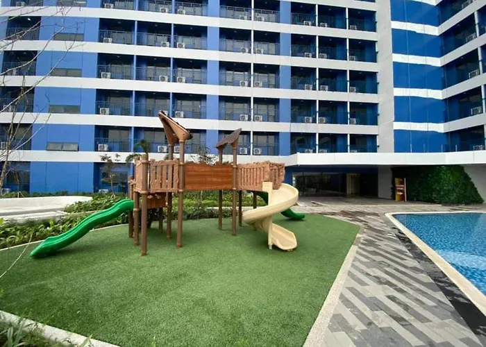 アパートホテル Elegant And Spacious In Air Residences Makati *