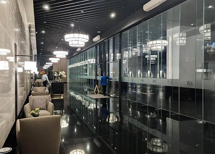 アパートホテル Elegant And Spacious In Air Residences Makati