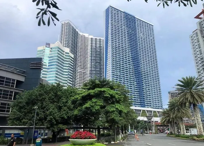 Elegant And Spacious In Air Residences Makati アパートホテル マニラ市